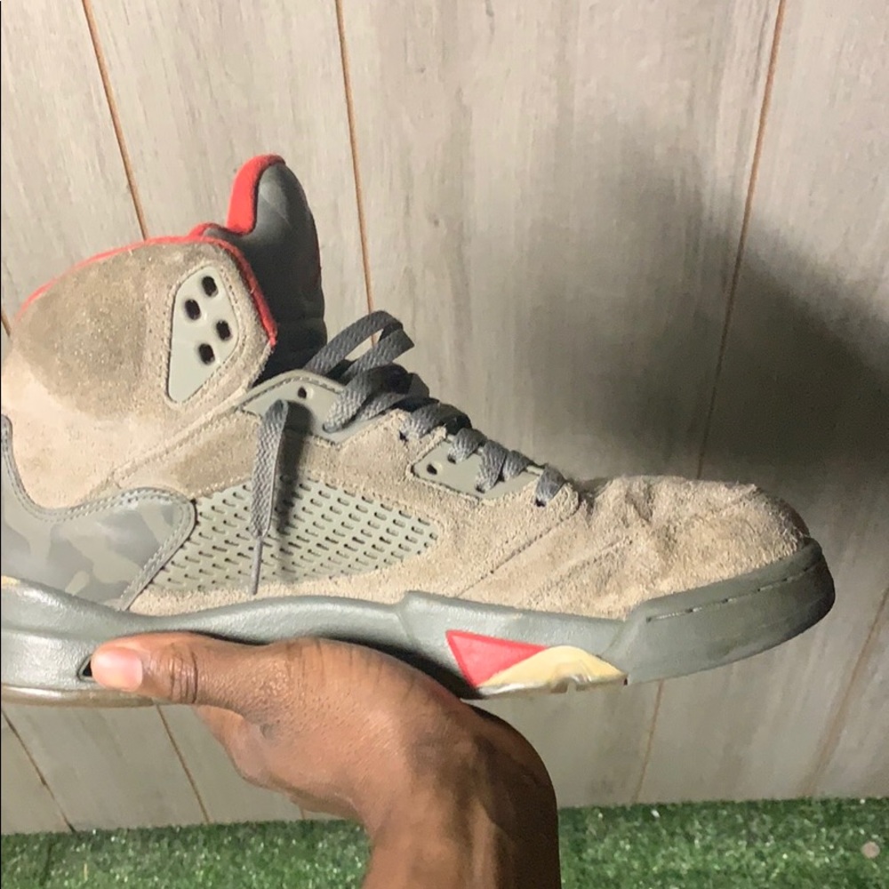 Jordan 5 camo